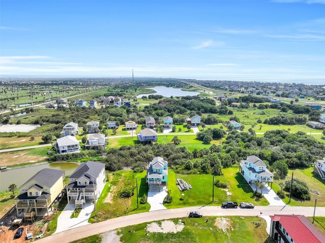 3819 El Lago Street, Galveston, TX 77554