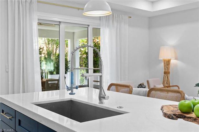 176 Jeepers DR, Naples, FL 34112