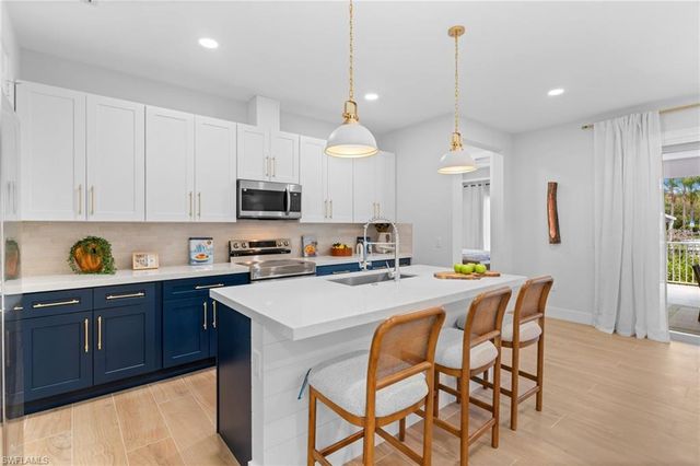 176 Jeepers DR, Naples, FL 34112