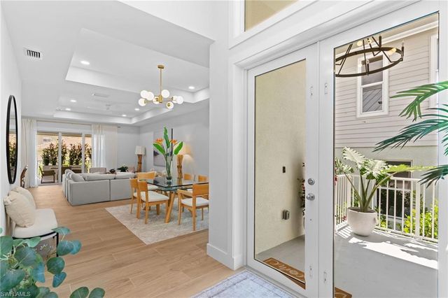 176 Jeepers DR, Naples, FL 34112