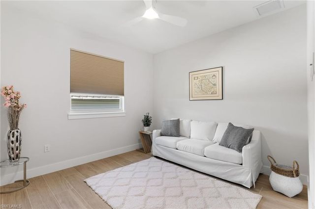 176 Jeepers DR, Naples, FL 34112