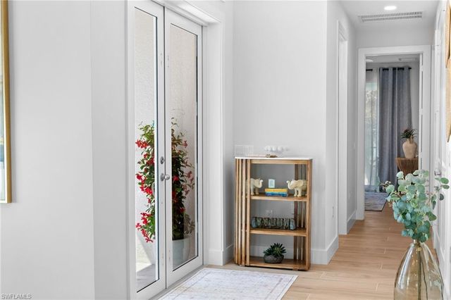 176 Jeepers DR, Naples, FL 34112