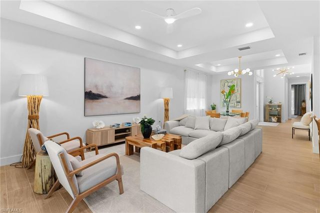 176 Jeepers DR, Naples, FL 34112