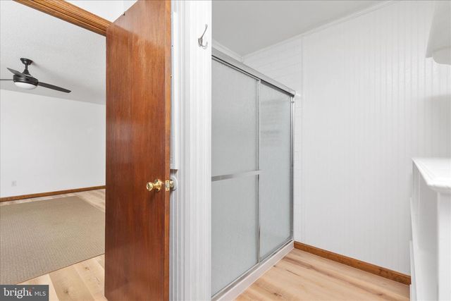 290 LARIAN DR, Bunker Hill, WV 25413