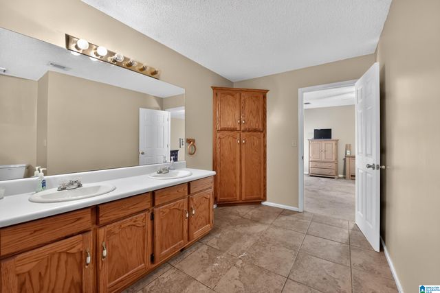 5502 SHENANDOAH DRIVE, Northport, AL 35473