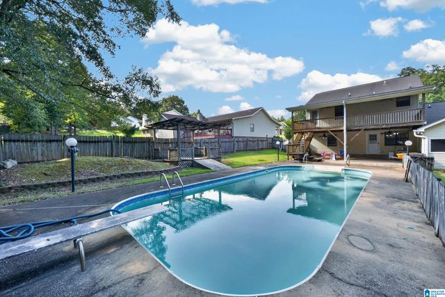 5502 SHENANDOAH DRIVE, Northport, AL 35473