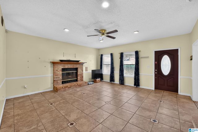 5502 SHENANDOAH DRIVE, Northport, AL 35473