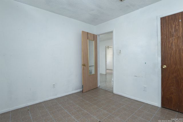2119 Palo Alto, San Antonio, TX 78211