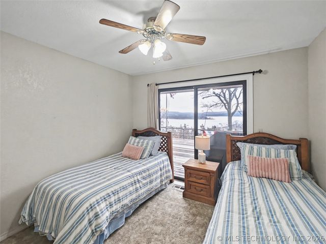 18678 W Sugar Mountain Circle, Park Hill, OK 74451