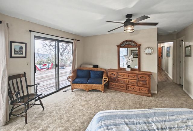 18678 W Sugar Mountain Circle, Park Hill, OK 74451