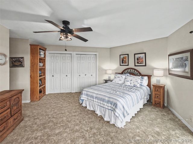 18678 W Sugar Mountain Circle, Park Hill, OK 74451