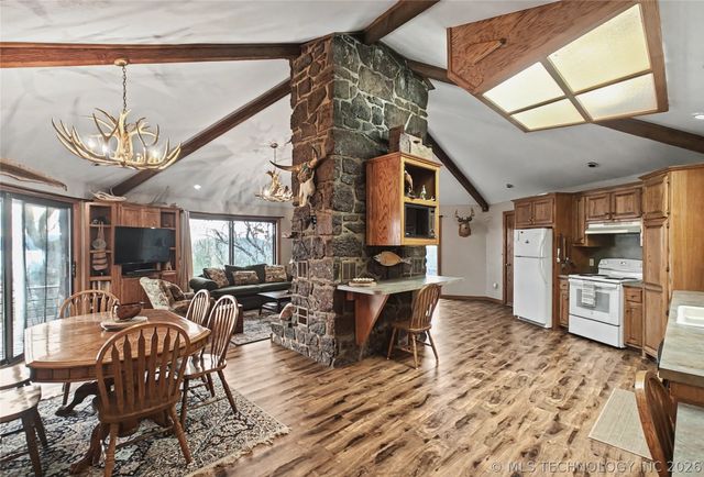 18678 W Sugar Mountain Circle, Park Hill, OK 74451