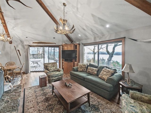 18678 W Sugar Mountain Circle, Park Hill, OK 74451