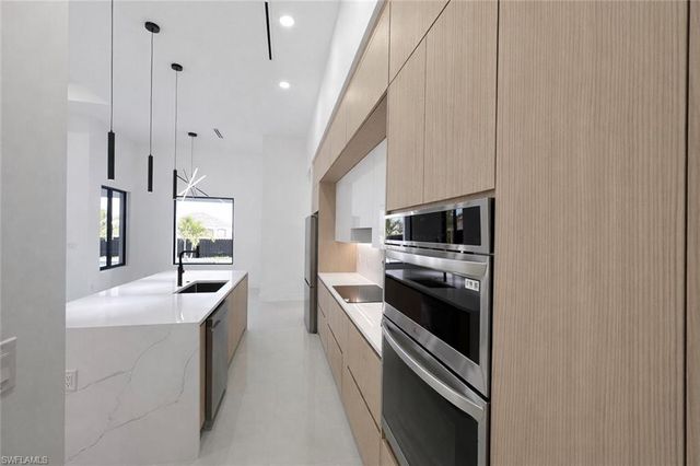 721 NW 37th AVE, Cape Coral, FL 33993