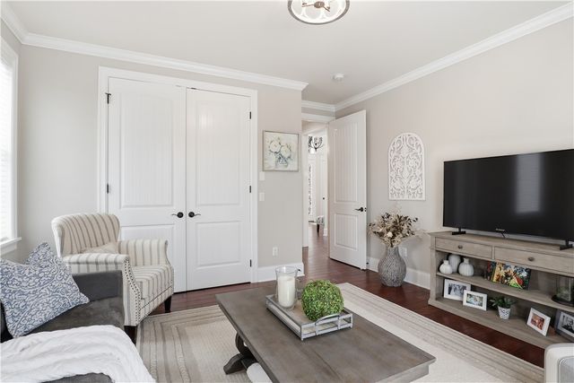 6916 Jillian Rise, Victor, NY 14564