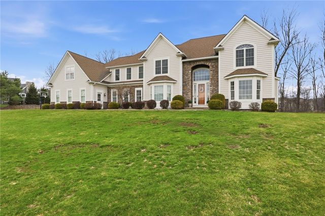 6916 Jillian Rise, Victor, NY 14564