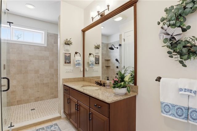 6916 Jillian Rise, Victor, NY 14564