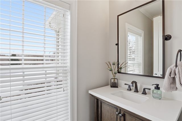 6916 Jillian Rise, Victor, NY 14564