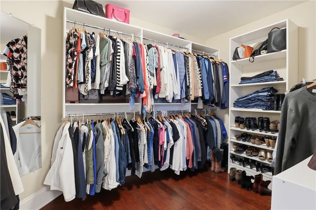 6916 Jillian Rise, Victor, NY 14564