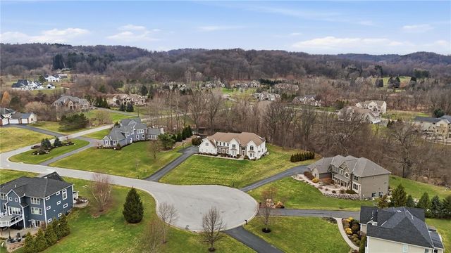 6916 Jillian Rise, Victor, NY 14564