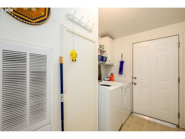 148 BRENDA Pl, Canyonville, OR 97417