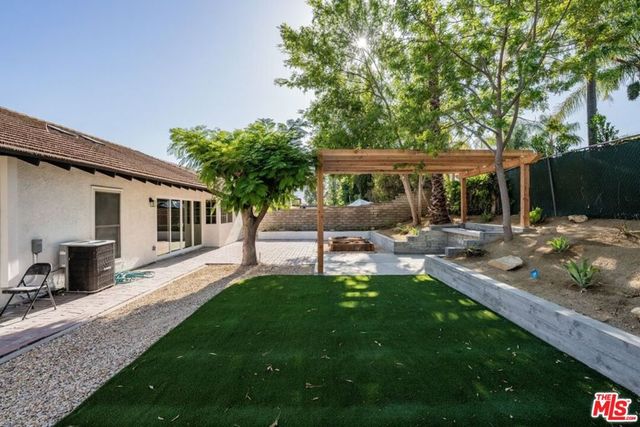 28771 Timberlane Street, Agoura Hills, CA 91301
