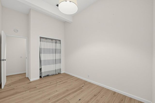 649 Lyon Street 649, San Francisco, CA 94117