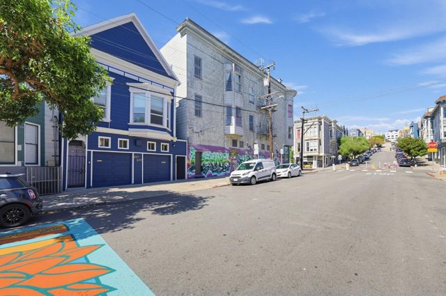 649 Lyon Street 649, San Francisco, CA 94117
