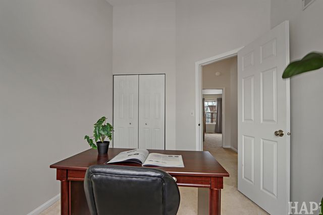 49 W Dahlia Lane, Round Lake Beach, IL 60073