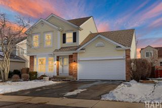 49 W Dahlia Lane, Round Lake Beach, IL 60073