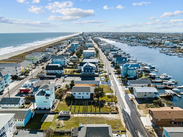 906 Canal Drive, Carolina Beach, NC 28428