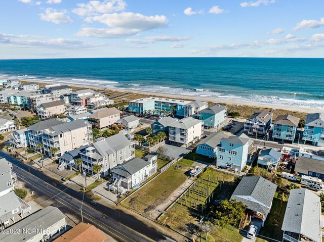 906 Canal Drive, Carolina Beach, NC 28428