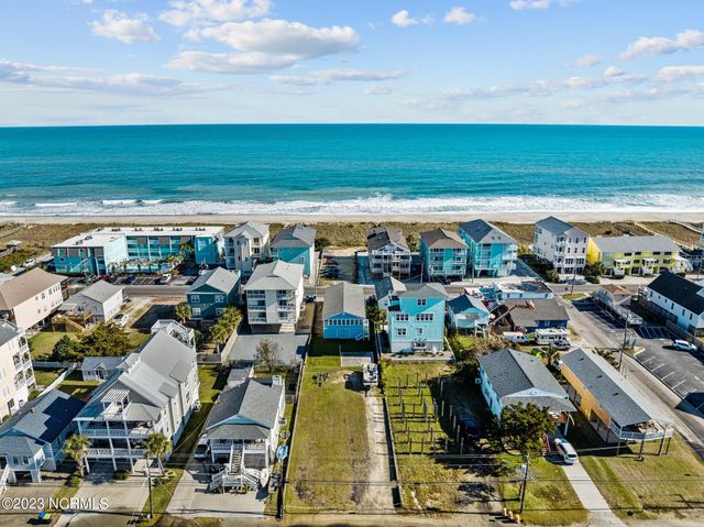 906 Canal Drive, Carolina Beach, NC 28428