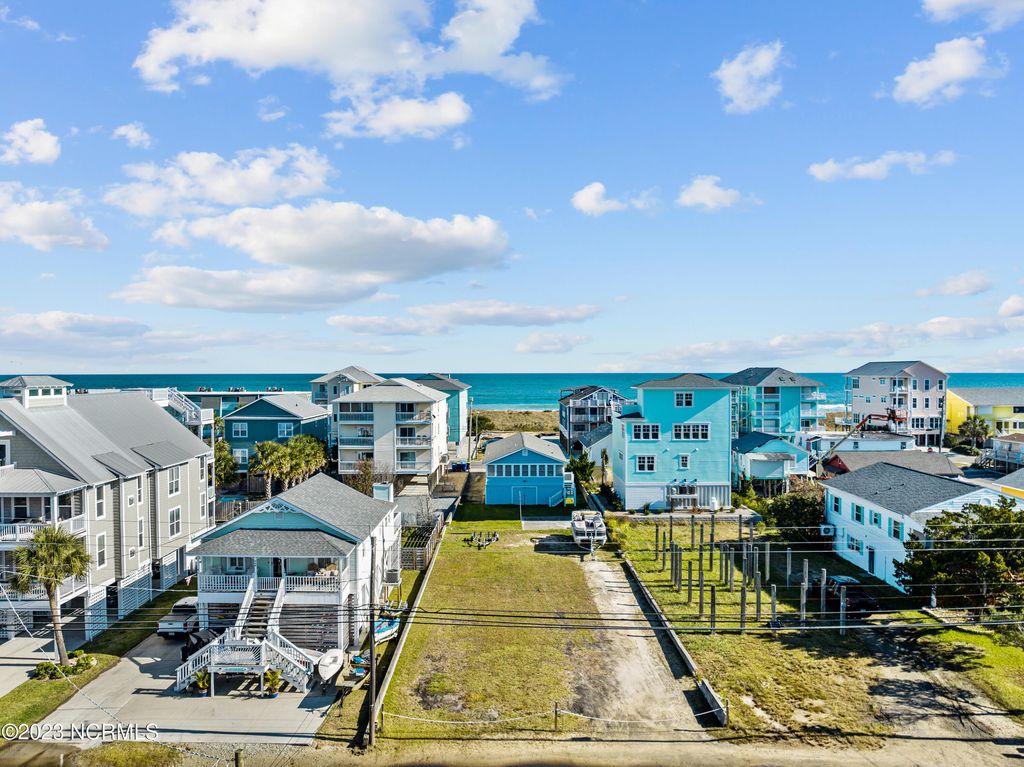 906 Canal Drive, Carolina Beach, NC 28428