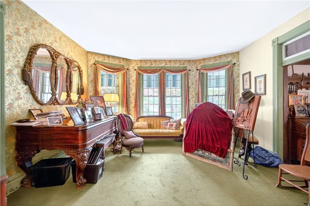 280 Vaneal Rd, South Franklin, PA 15301