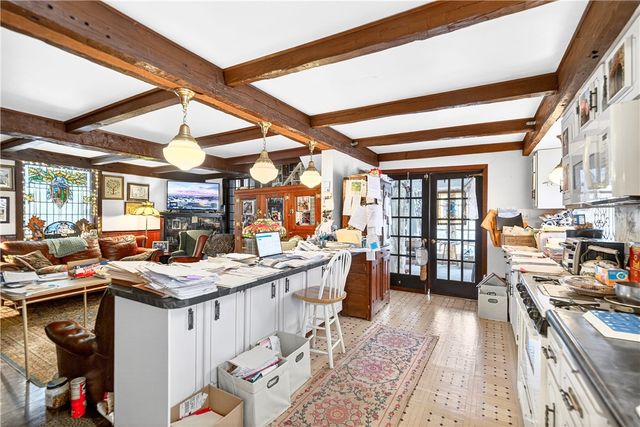 280 Vaneal Rd, South Franklin, PA 15301