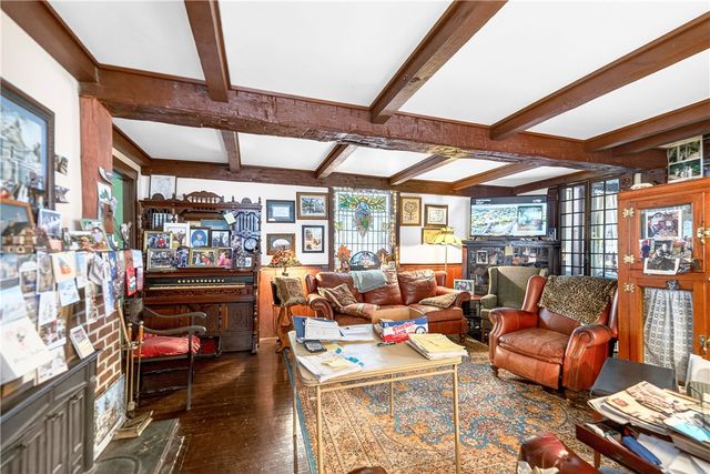 280 Vaneal Rd, South Franklin, PA 15301