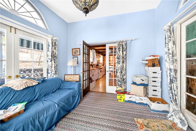 280 Vaneal Rd, South Franklin, PA 15301