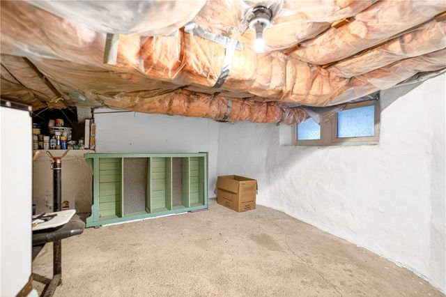 280 Vaneal Rd, South Franklin, PA 15301