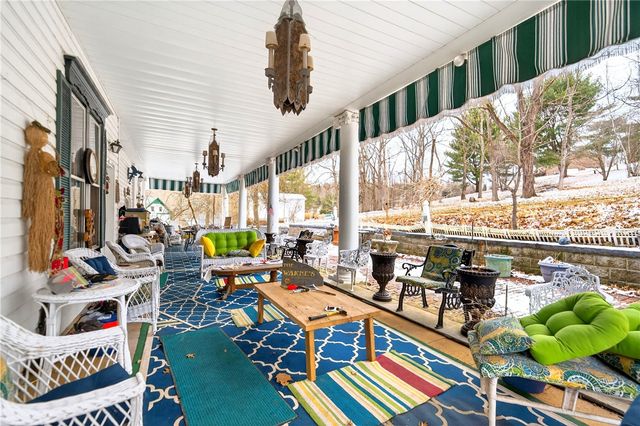 280 Vaneal Rd, South Franklin, PA 15301