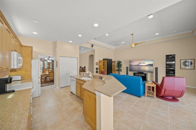 4243 MIRIANA WAY, Sarasota, FL 34233