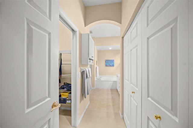 4243 MIRIANA WAY, Sarasota, FL 34233