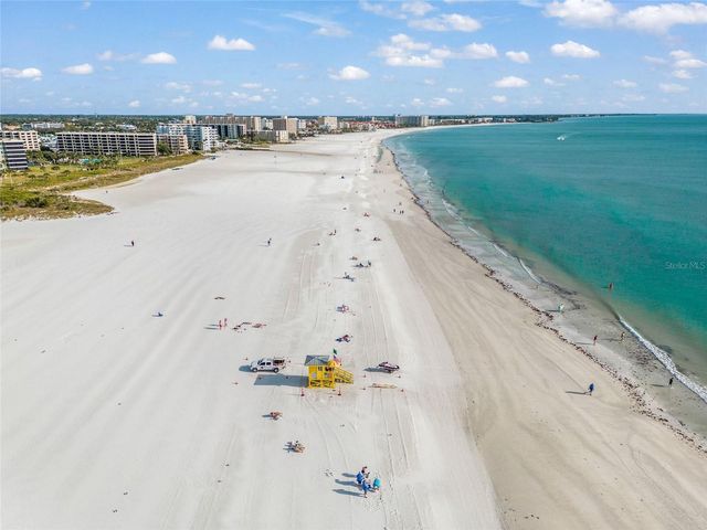 4243 MIRIANA WAY, Sarasota, FL 34233