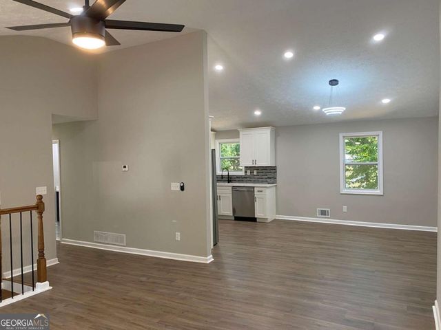 1413 Silver Lake Drive, Norcross, GA 30093