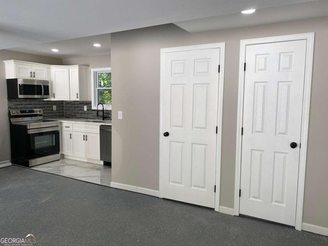 1413 Silver Lake Drive, Norcross, GA 30093