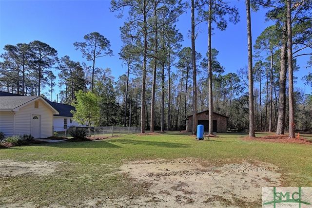 3193 Old Groveland Road, Pembroke, GA 31321