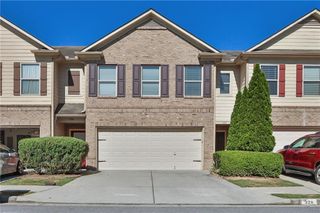 328 Oaktown Court, Lawrenceville, GA 30044