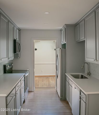 2725 Brownsboro Rd 2, Louisville, KY 40206