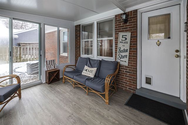 223 COLORADO Drive, Erie, PA 16505