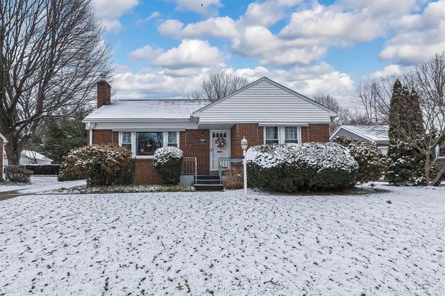 223 COLORADO Drive, Erie, PA 16505